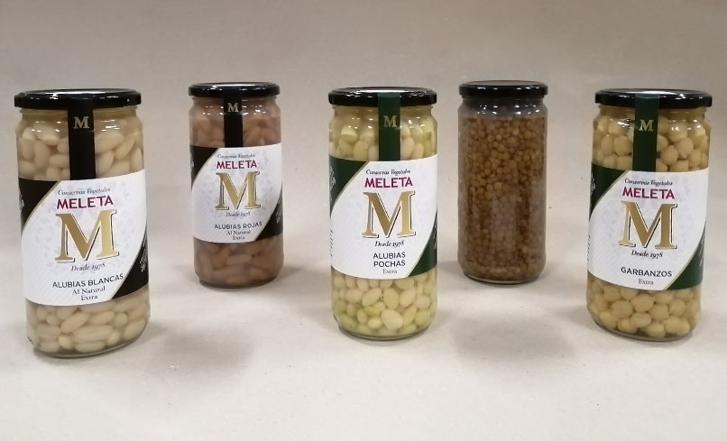 Garbanzos, lentejas y setas de cardo